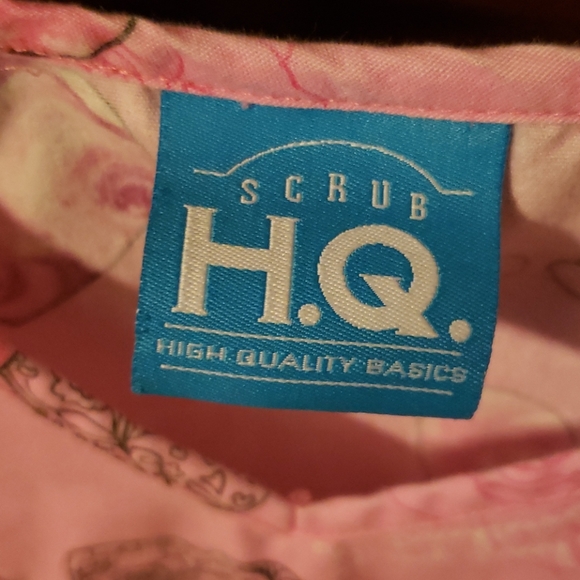 Scrub top - Picture 2 of 5